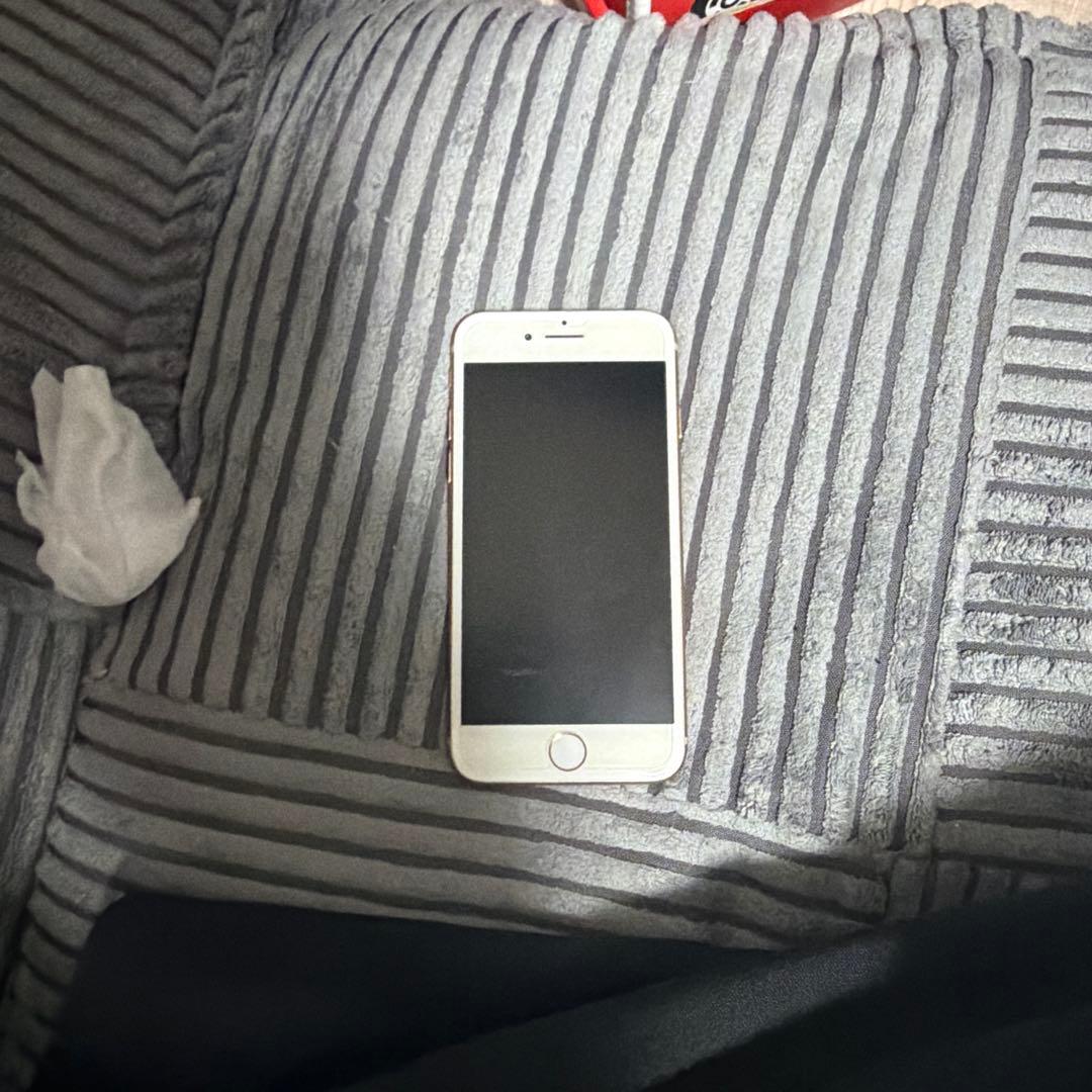 iphone8 本体