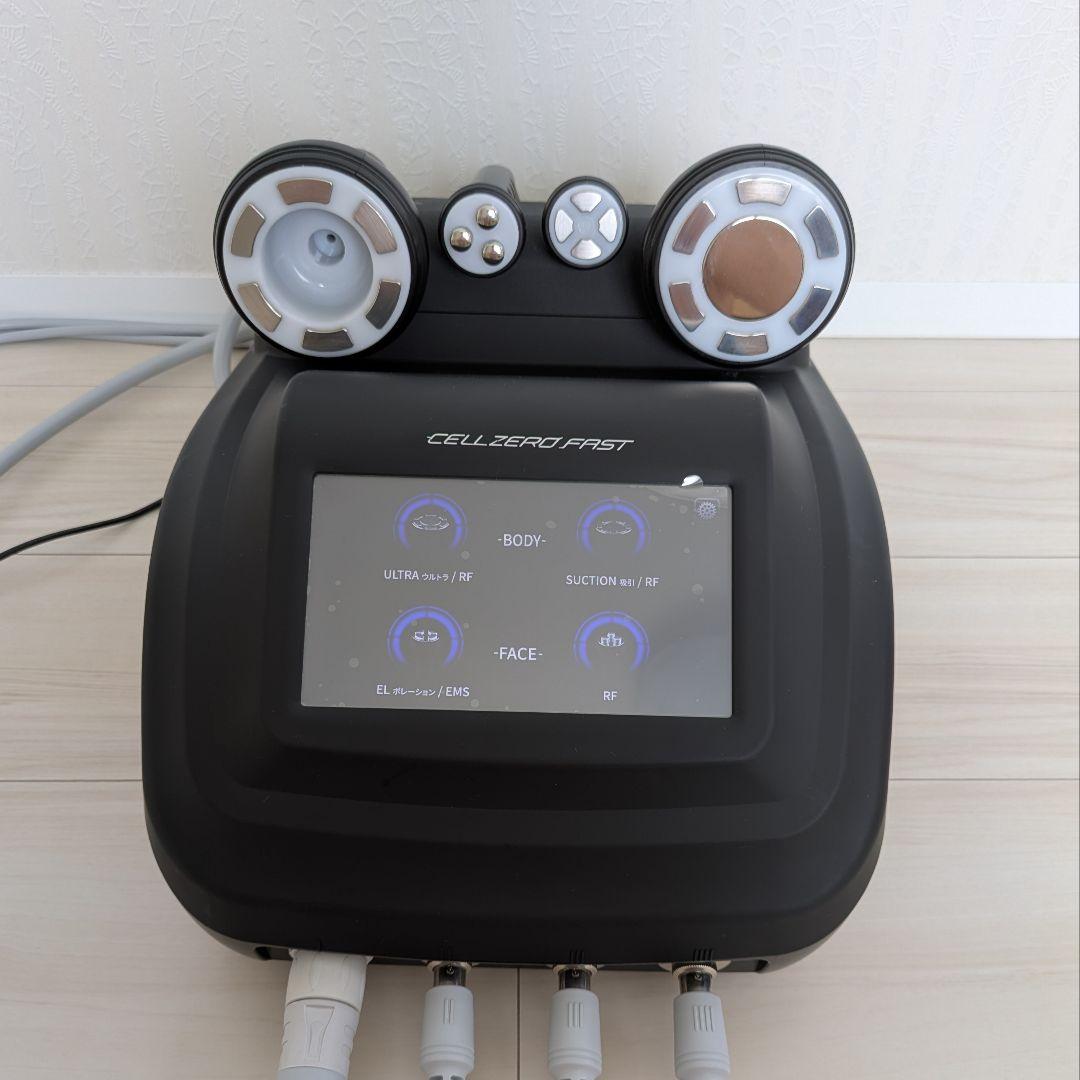 ぱんこちゃん　【美品】痩身マシン　クリーム、吸引用替フィルター付