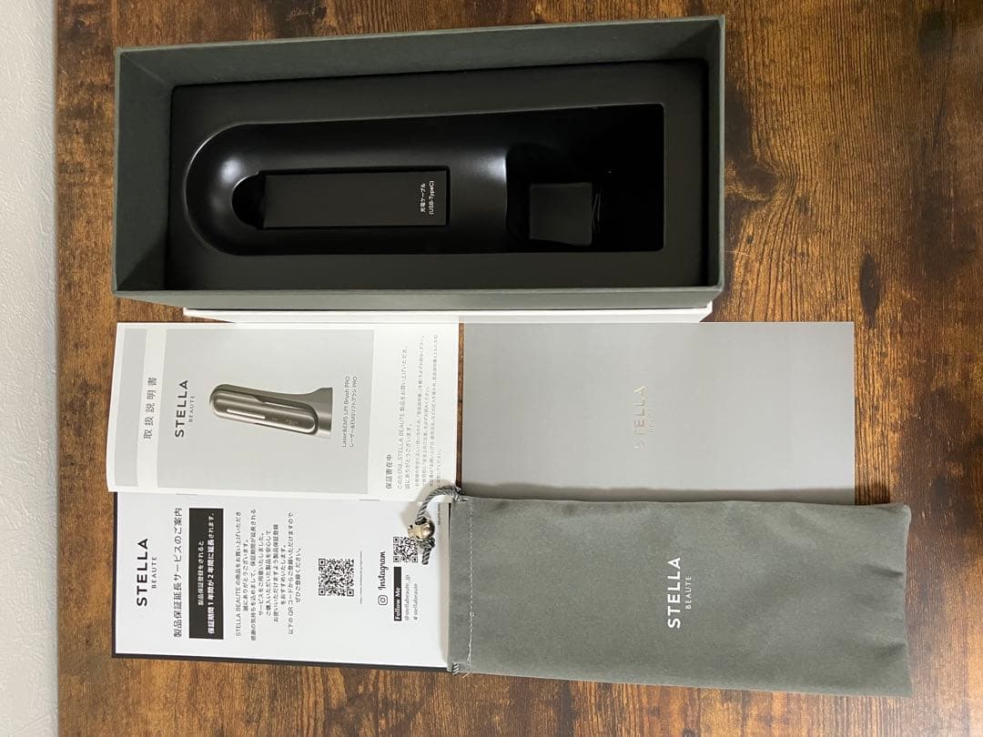 [2回使用 美品]ステラボーテ　レーザー＆EMSリフトブラシPRO ブラック