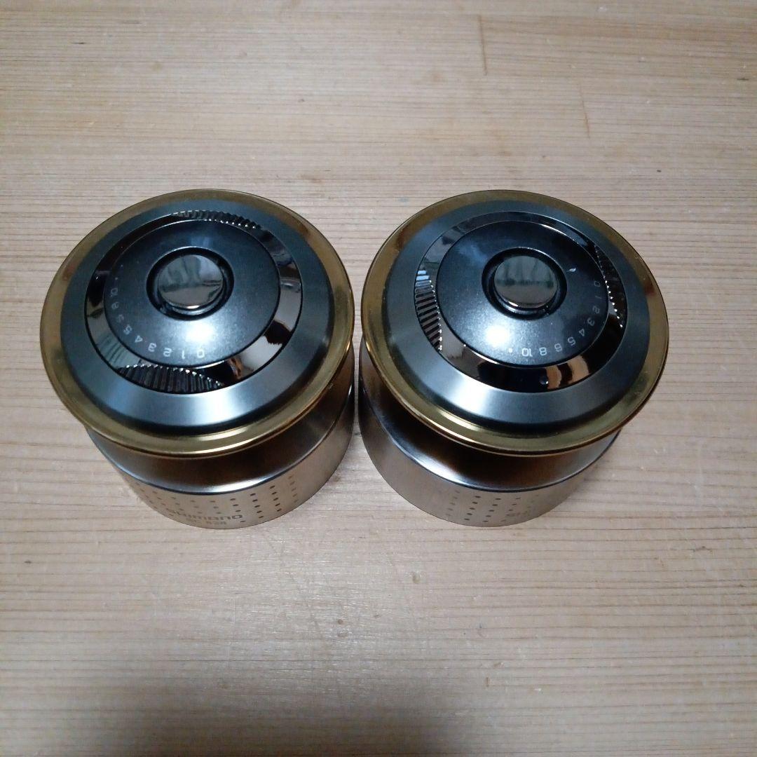 人気ブランド　シマノ　BB-X テクニウム　8000番スプール　2点