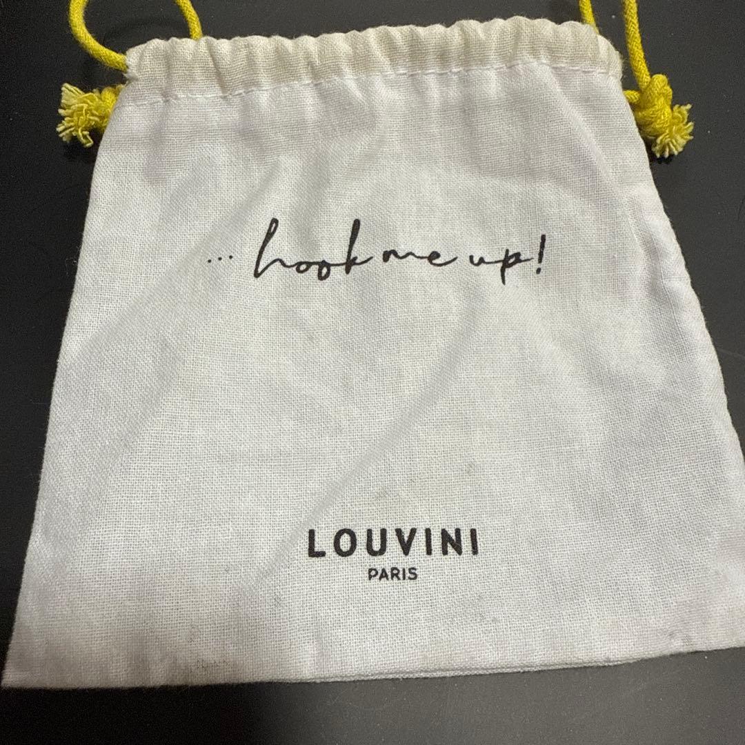 LOUVINI PARIS スマホストラップ　ハンドストラップ ハート