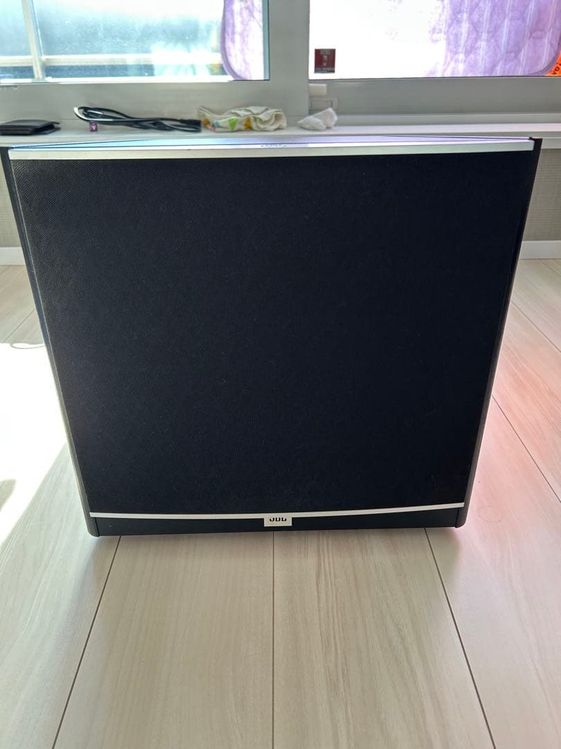 JBL Arena Sub 100P パワードサブウーファー