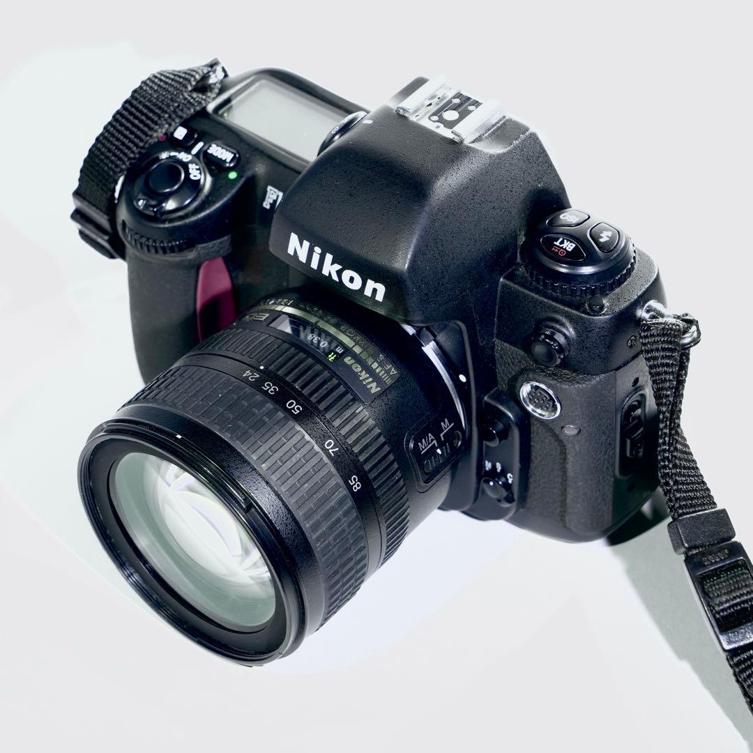 Nikon F100 一眼レフカメラ 28-85mmレンズ付き