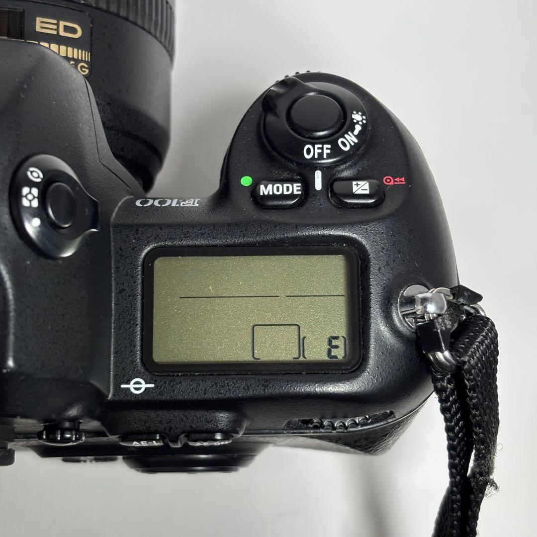 Nikon F100 一眼レフカメラ 28-85mmレンズ付き