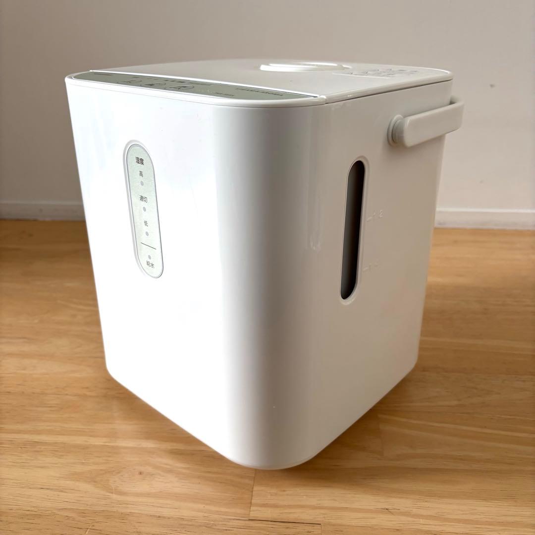 【超美品】TOSHIBA スチーム加湿器 TKA-S45A　東芝　ホワイト