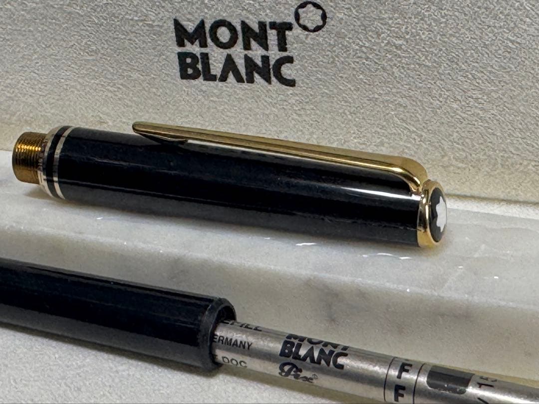 【極美品】モンブラン絶版モデル「CLASSIC」ボールペン　ブラック