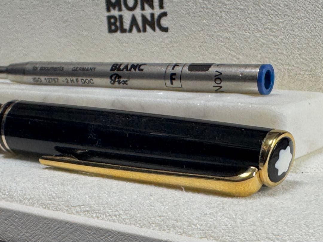 【極美品】モンブラン絶版モデル「CLASSIC」ボールペン　ブラック