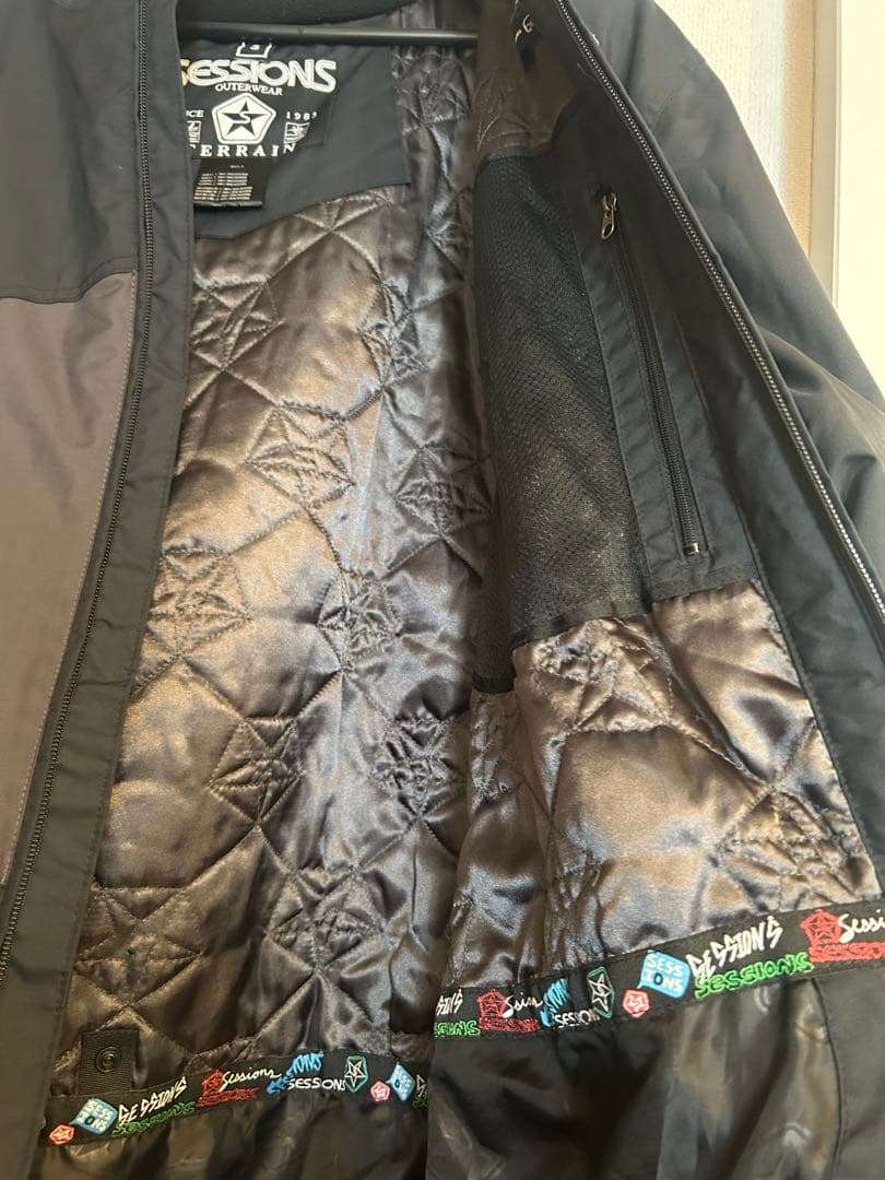 未使用　SESSION スノーボードウェアセット　年内中