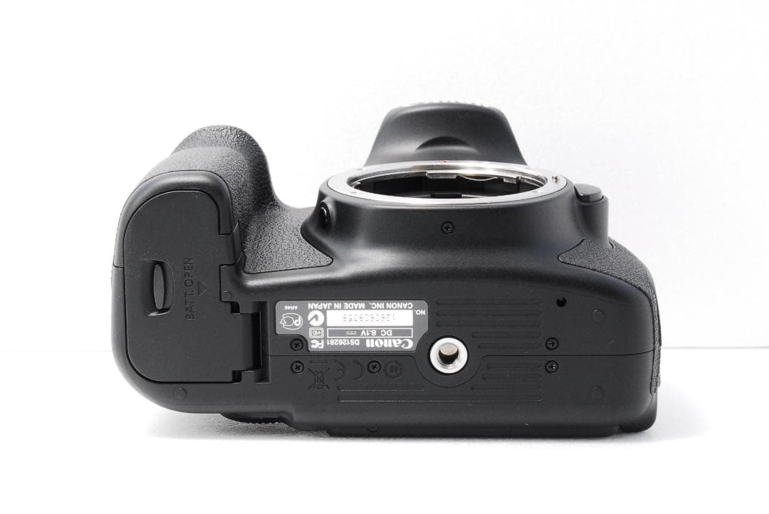 ショット数 新品級✨Canon EOS 60D スマホ転送 一眼レフカメラ