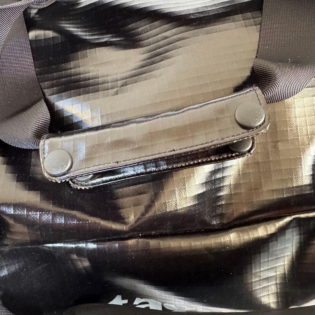 【極美品】patagonia ブラックホール ダッフル 40L ブラック　廃盤