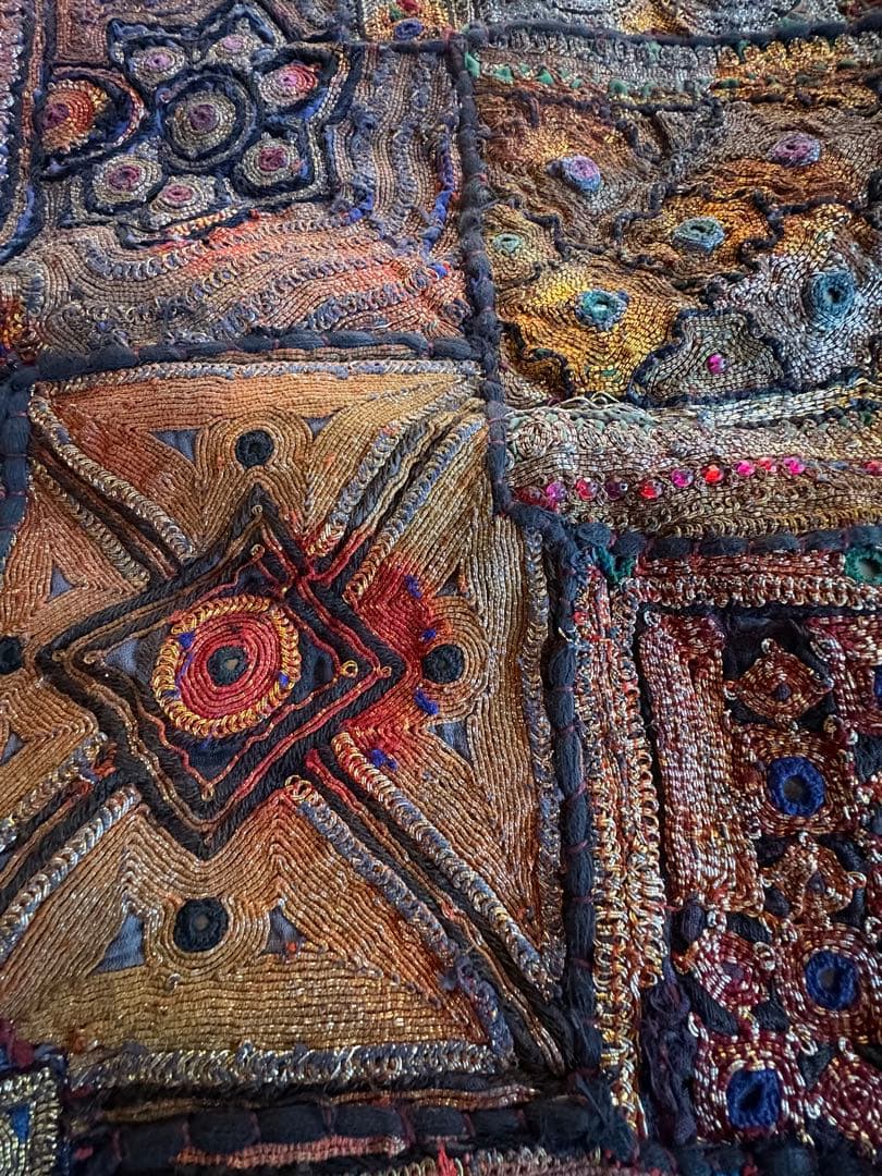 カリジャリ　インド　希少　ヴィンテージ　パッチワーク　古布　一点もの