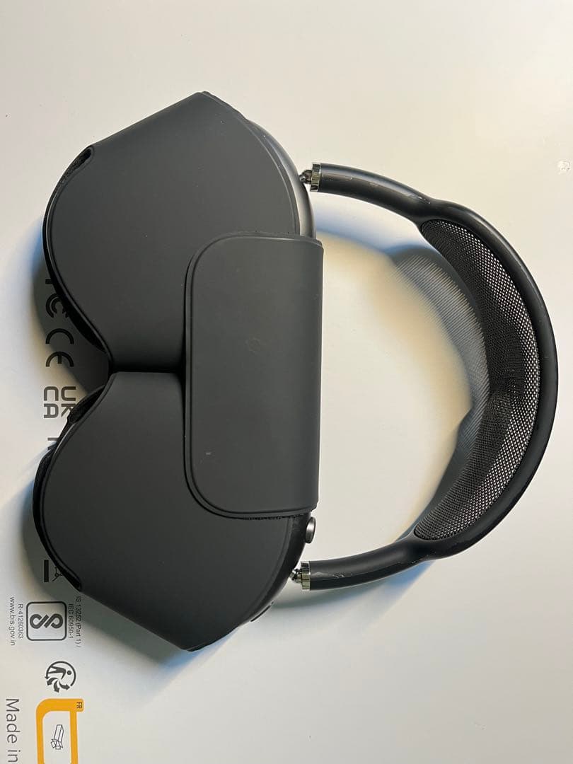 ブラック オーバーイヤー型ヘッドフォン