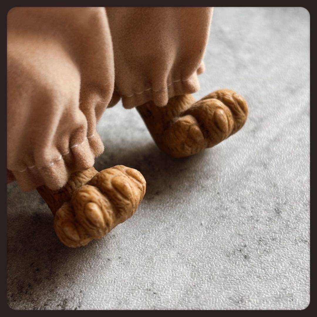 レアヴィンテージ ライオンのビスクドール