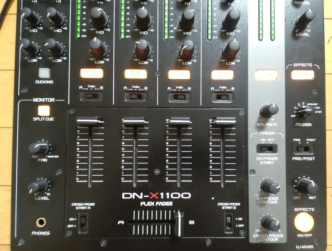 DENON DN-X1100 　動作確認済み　送料込み　DJミキサー 美品