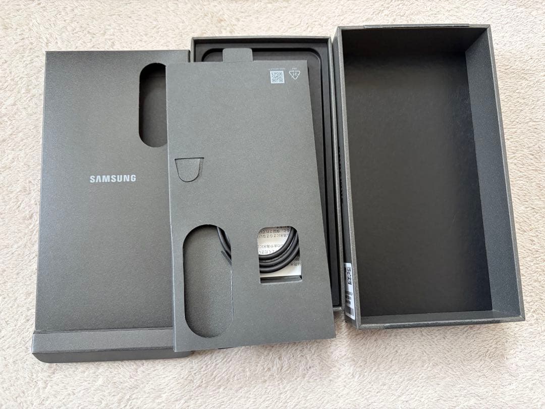 Samsung Galaxy S25 ネイビー