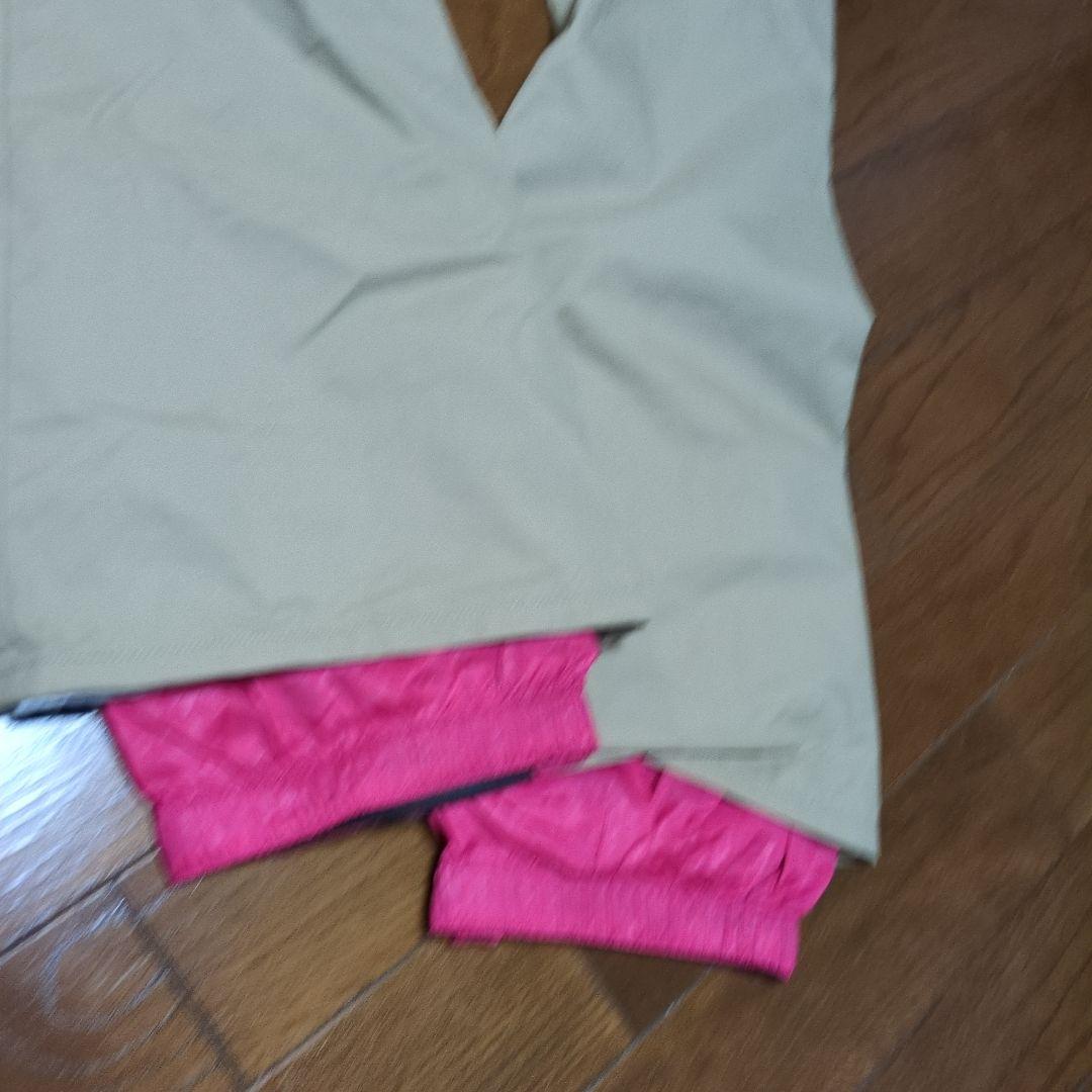 【美品】ROXY　スノボウェア　上下セット　L　小花柄　ベージュ