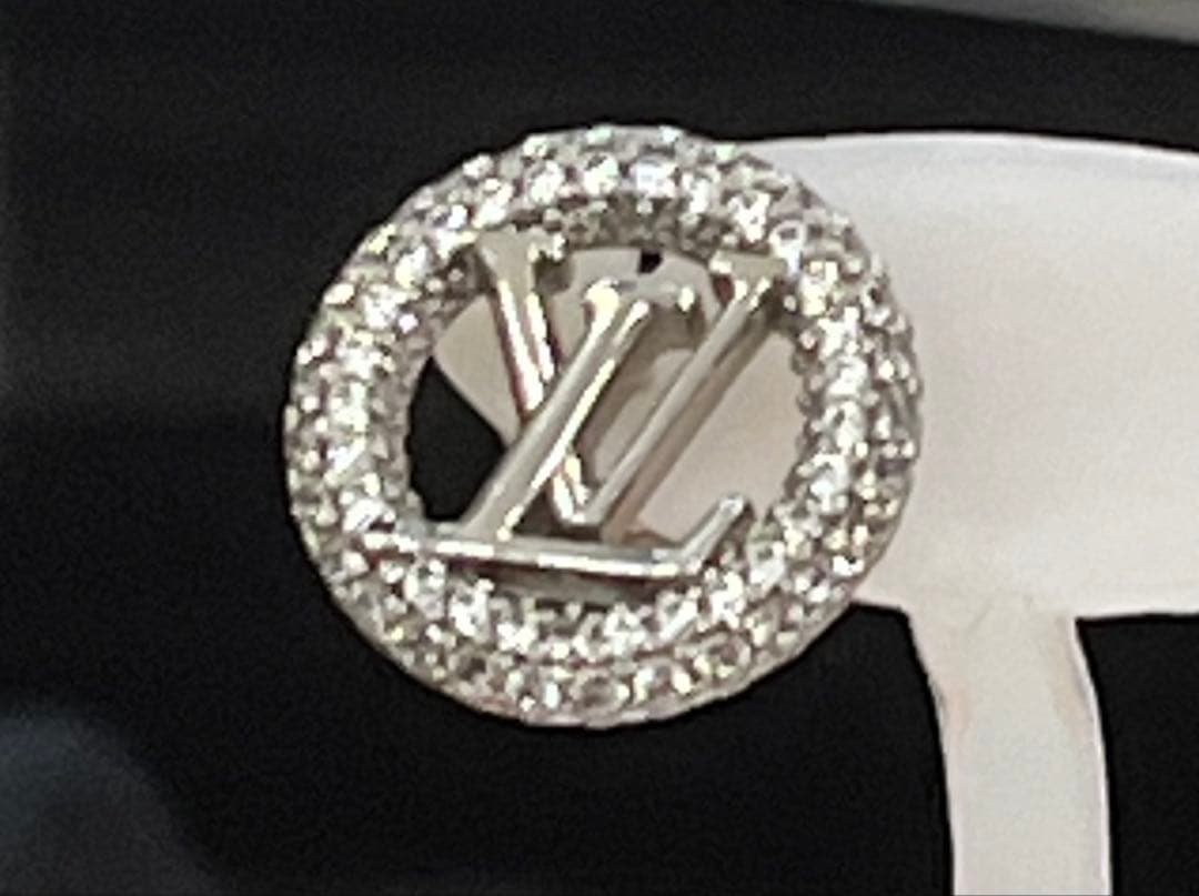 ルイヴィトン　ピアス ルイーズ バイ ナイト