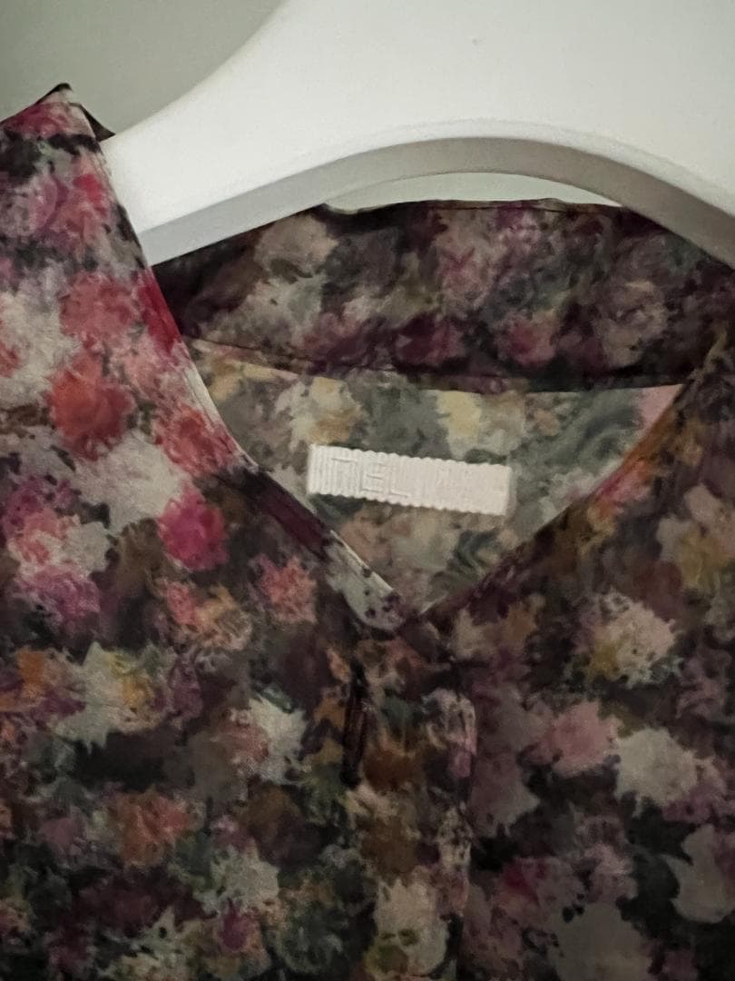 35 TELMA 花柄シアーシャツ