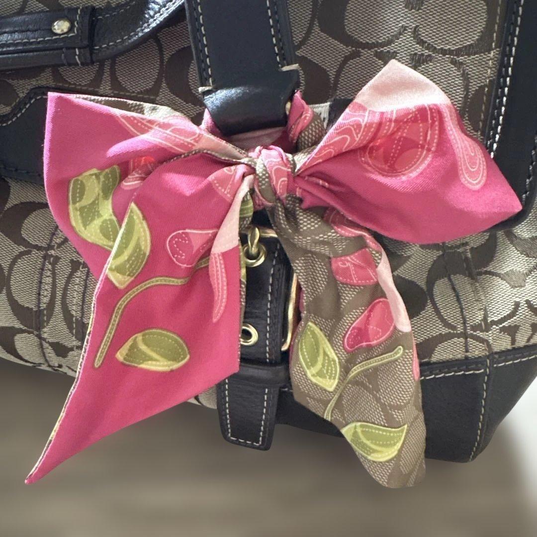 COACH コーチ レディース ハンドバッグ シグネチャー柄 シルクスカーフ付き