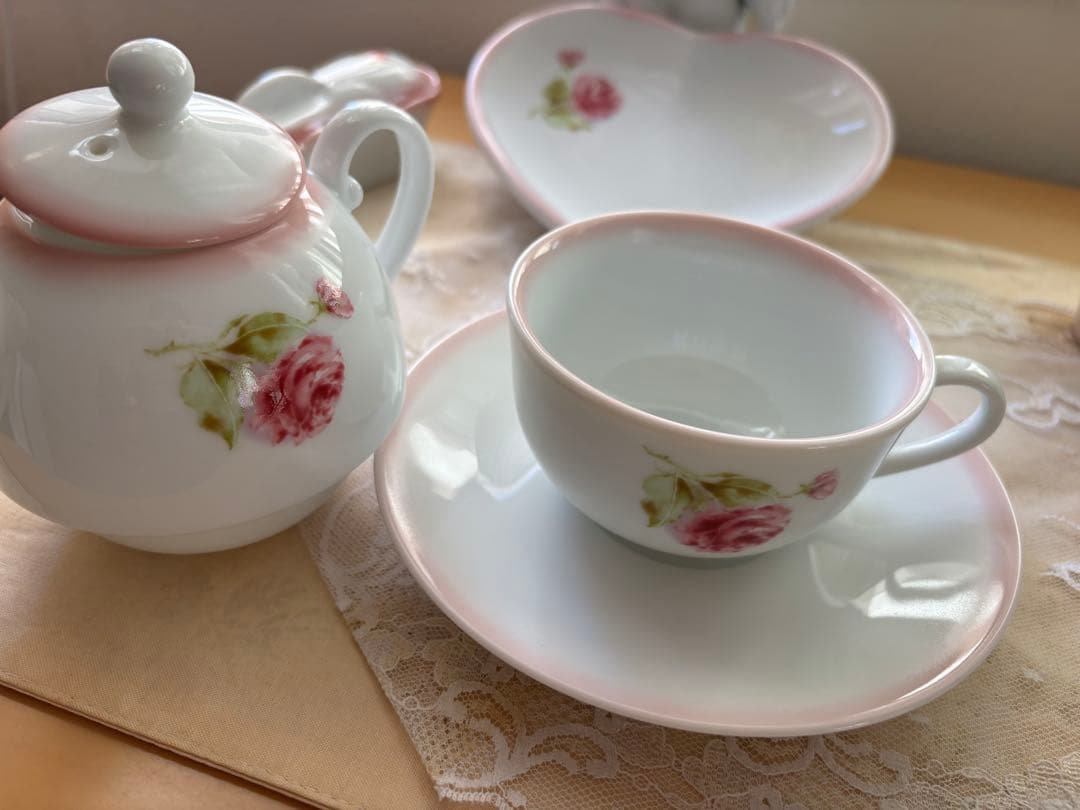 可愛いのが好き♡♡イマン♡イリス♡ティーフォーワン 陶器11点セット 新品