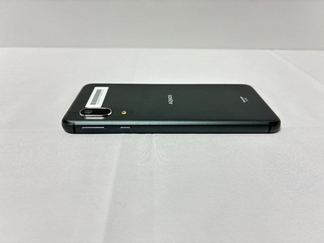 スマートフォン本体 AQUOS sense3 basic SHV48 AU