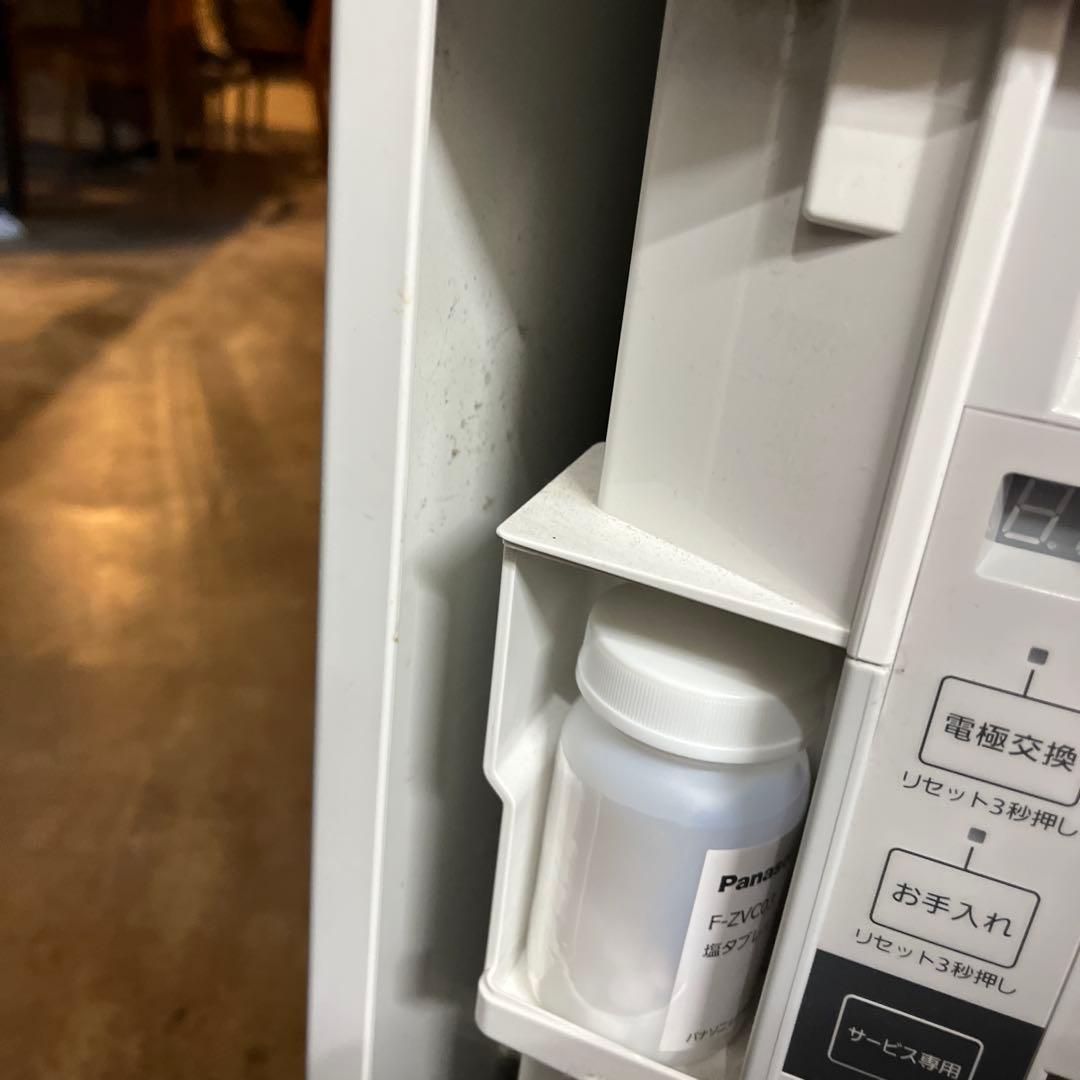 16　Panasonic 空気清浄機 F-MV2100