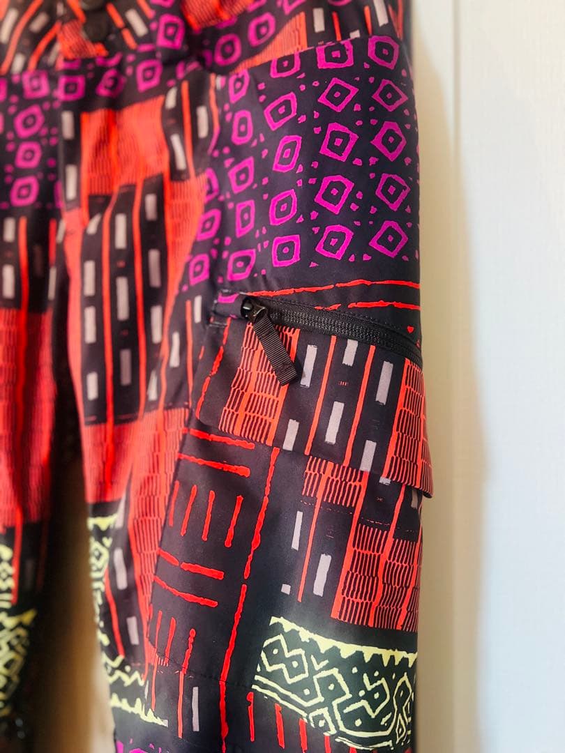 匿名配送BURTONバートン　 DRYRIDE スノーボードウェア パンツ　M