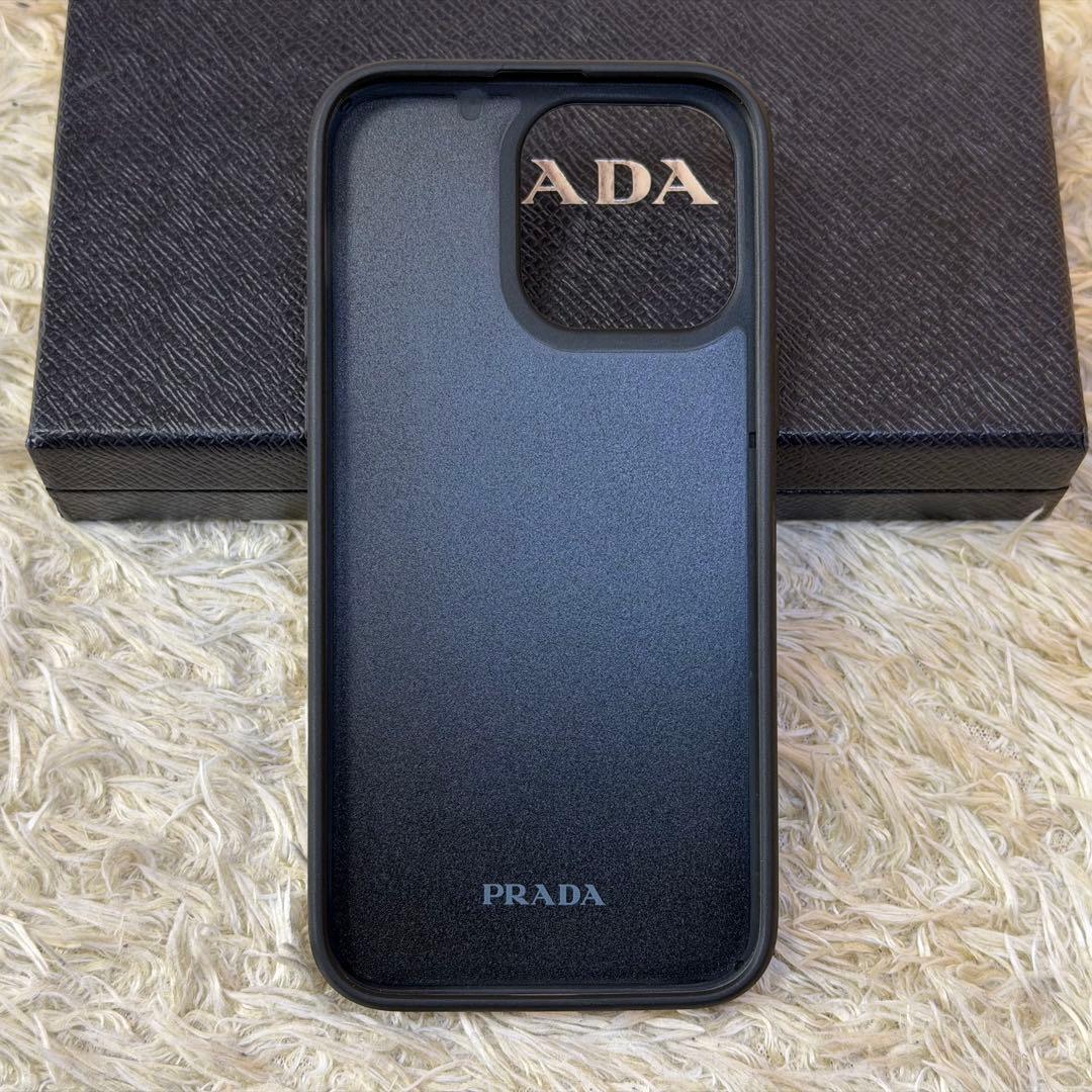 ☆極美品☆PRADA プラダ　iPhoneケース サフィアーノレザー　三角ロゴ