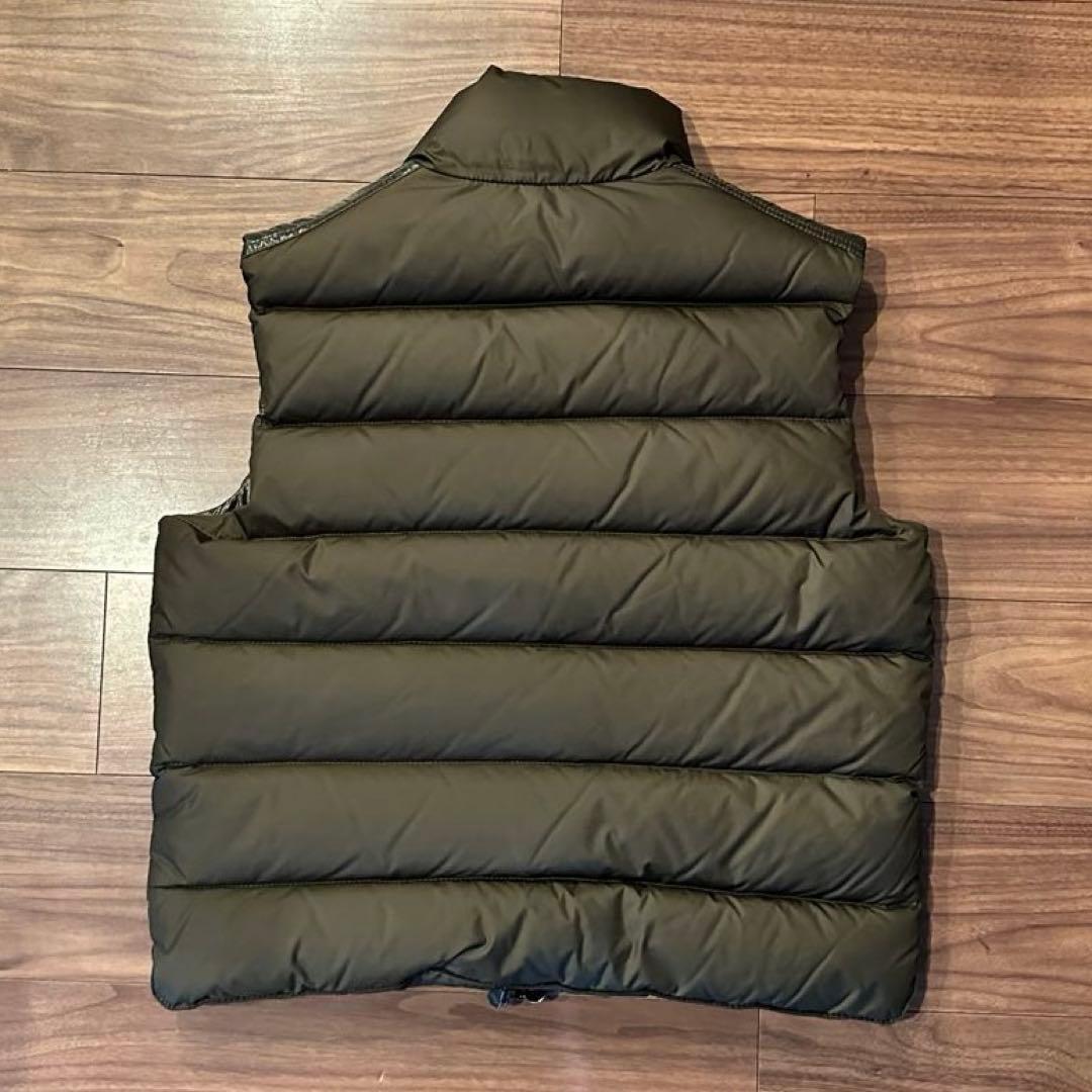 モンクレールダウンベスト カーキー