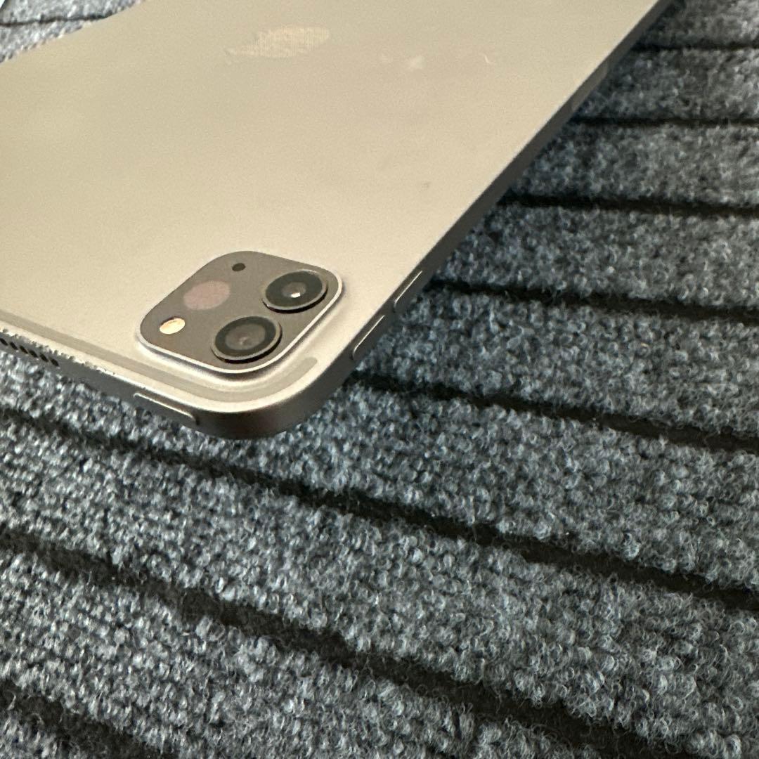 119 iPad Pro 11 4世代 128GB Wi-Fiモデル グレイ