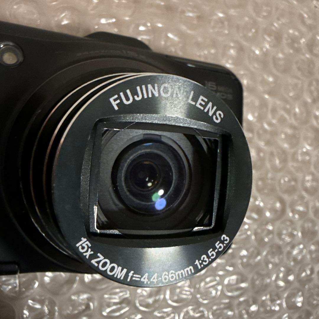デジカメ　FUJIFILM finepix F600EXR