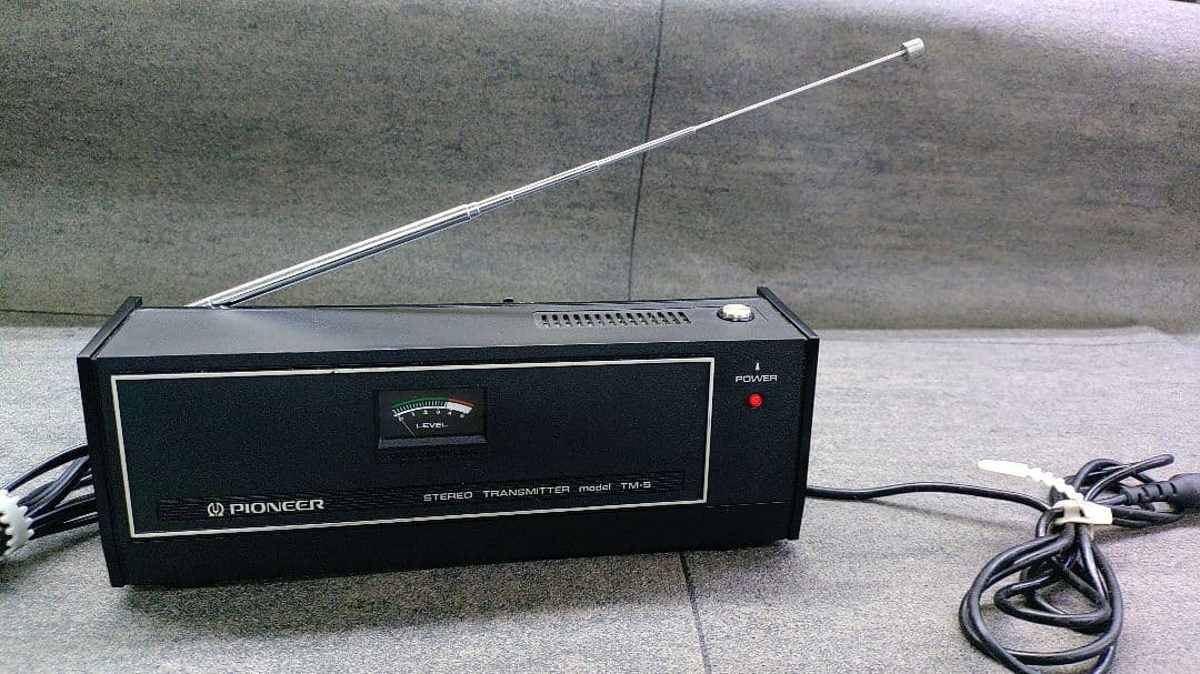 Sew-5 ワイヤレスヘッドフォン & TM-5 ラジオトランスミッター　OD7