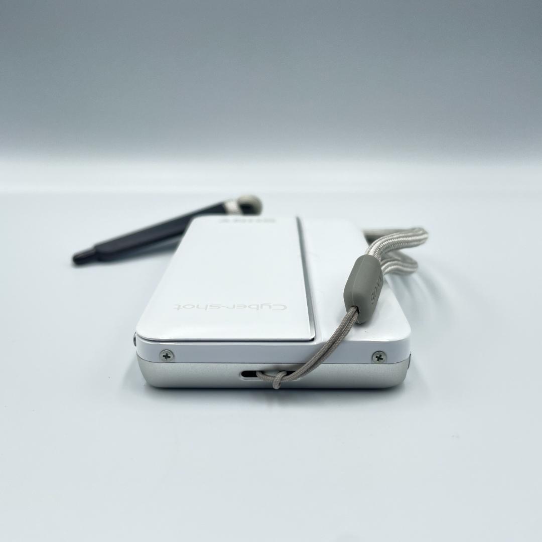 【ほぼ未使用・転送特典無料有】SONY Cyber-shot DSC-TX66