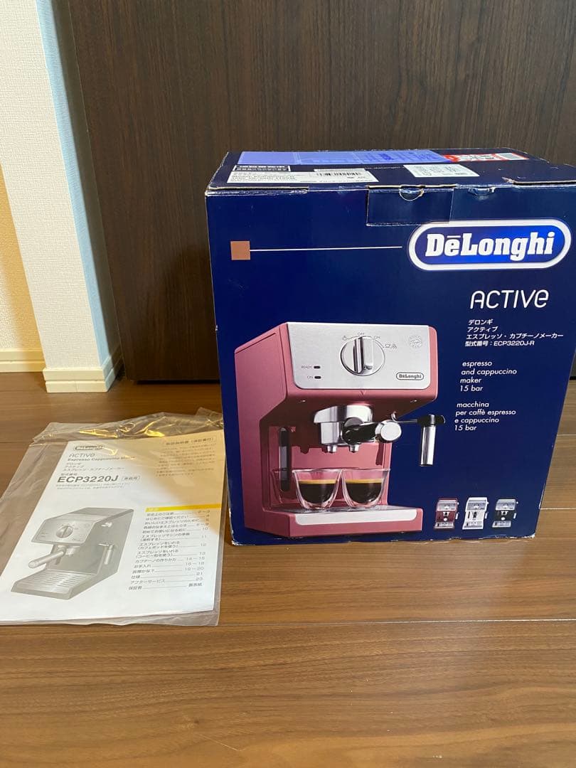 【新品未使用】デロンギ エスプレッソ・カプチーノメーカー ECP3220J