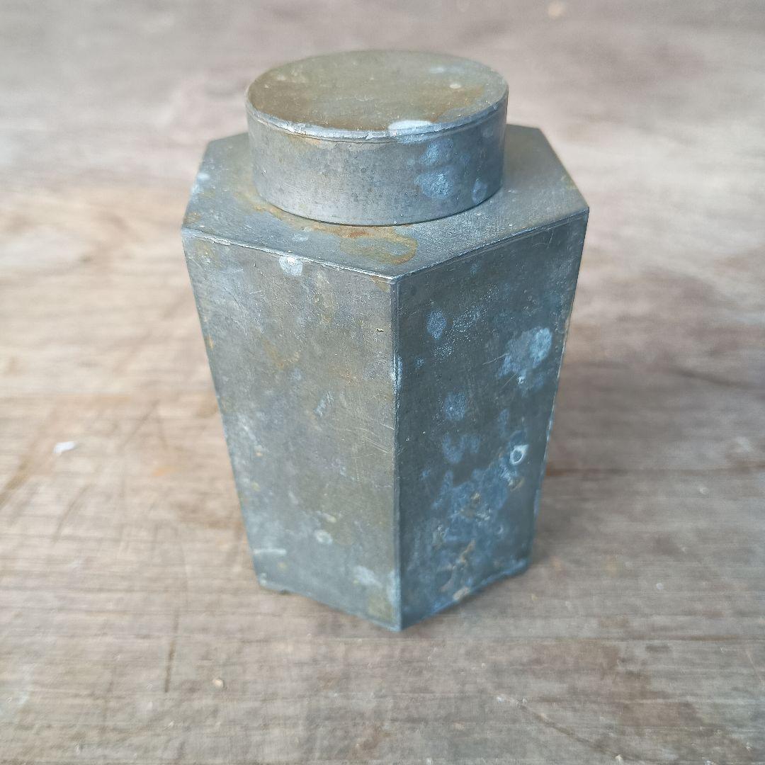 六角 茶器　債聚點造　古錫製　茶芯壺　煎茶道具