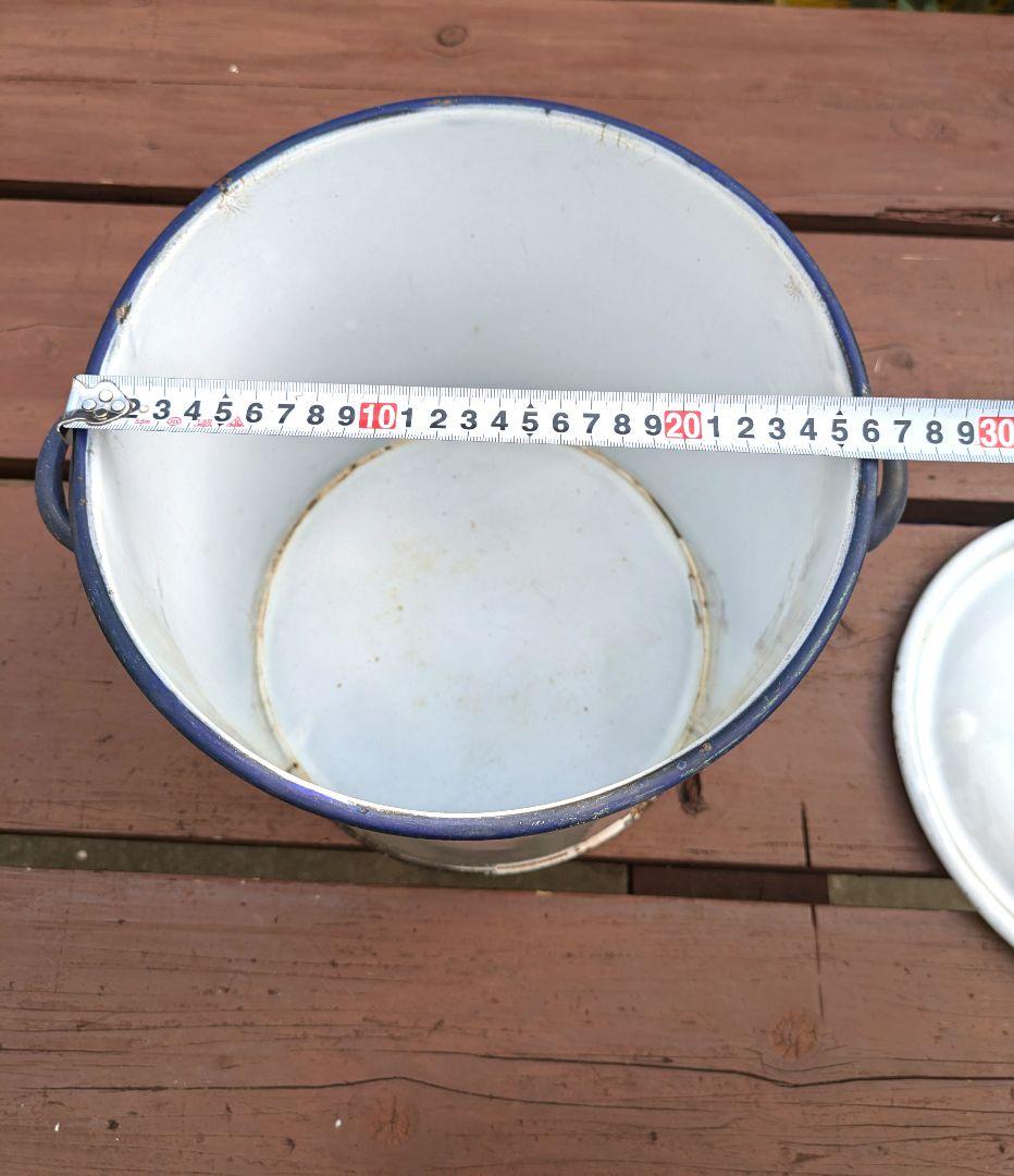 イギリス アンティーク ホーロー BREAD缶 【大】ブレッド缶　ホワイト