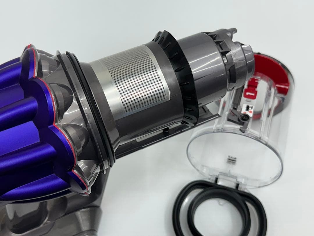 ダイソン　掃除機　デジタルスリムV8 SV18 本体　純正バッテリー付き　美品