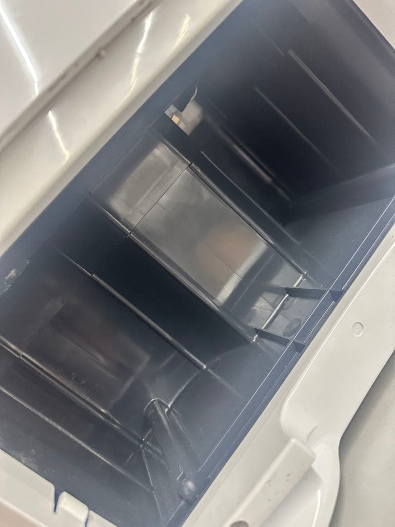 三菱電機 コンプレッサー式衣類乾燥除湿機 SARARI MJ-P180SX