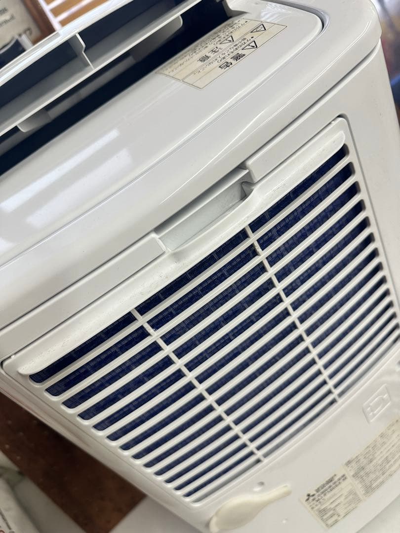 三菱電機 コンプレッサー式衣類乾燥除湿機 SARARI MJ-P180SX