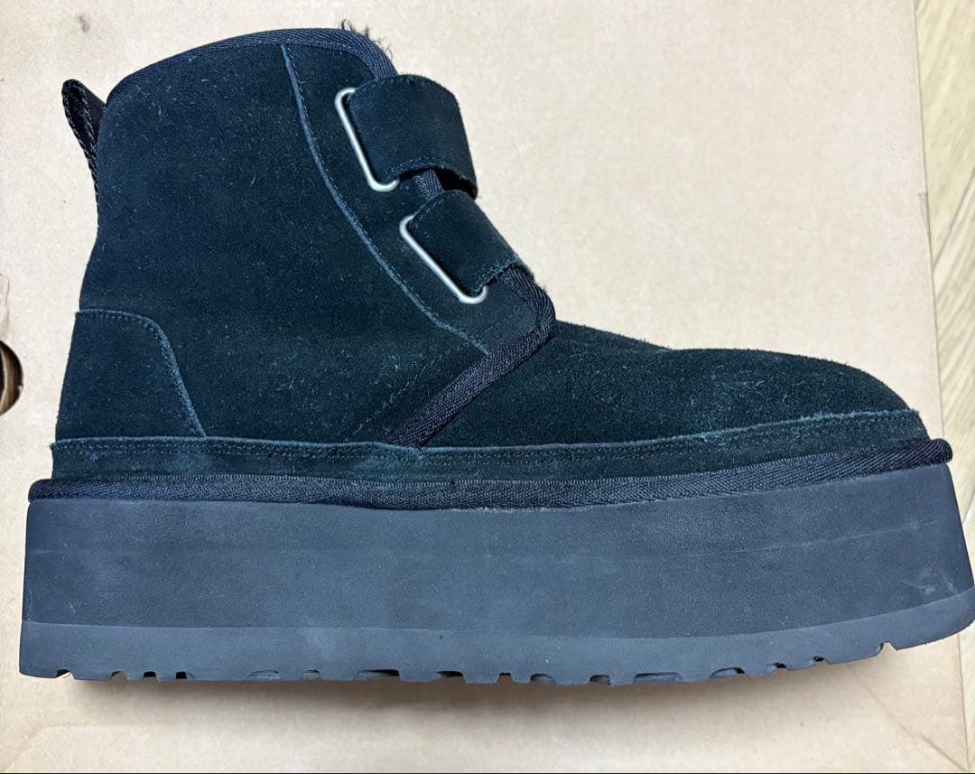 UGG W NEUMEL PLATFORM ブラック 25cm