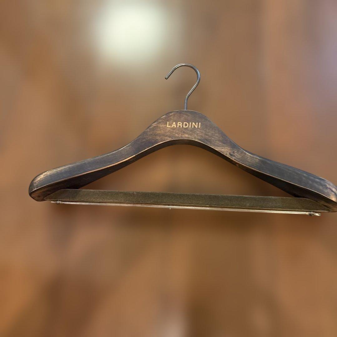 LARDINI ダブルブレストスーツ グレー ピンストライプ