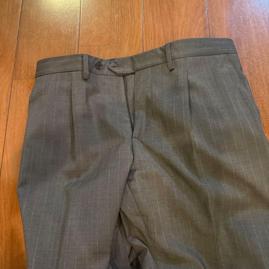 LARDINI ダブルブレストスーツ グレー ピンストライプ