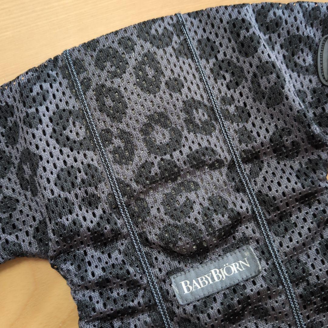 BABYBJÖRN　ベビーキャリアMINI　レオパード