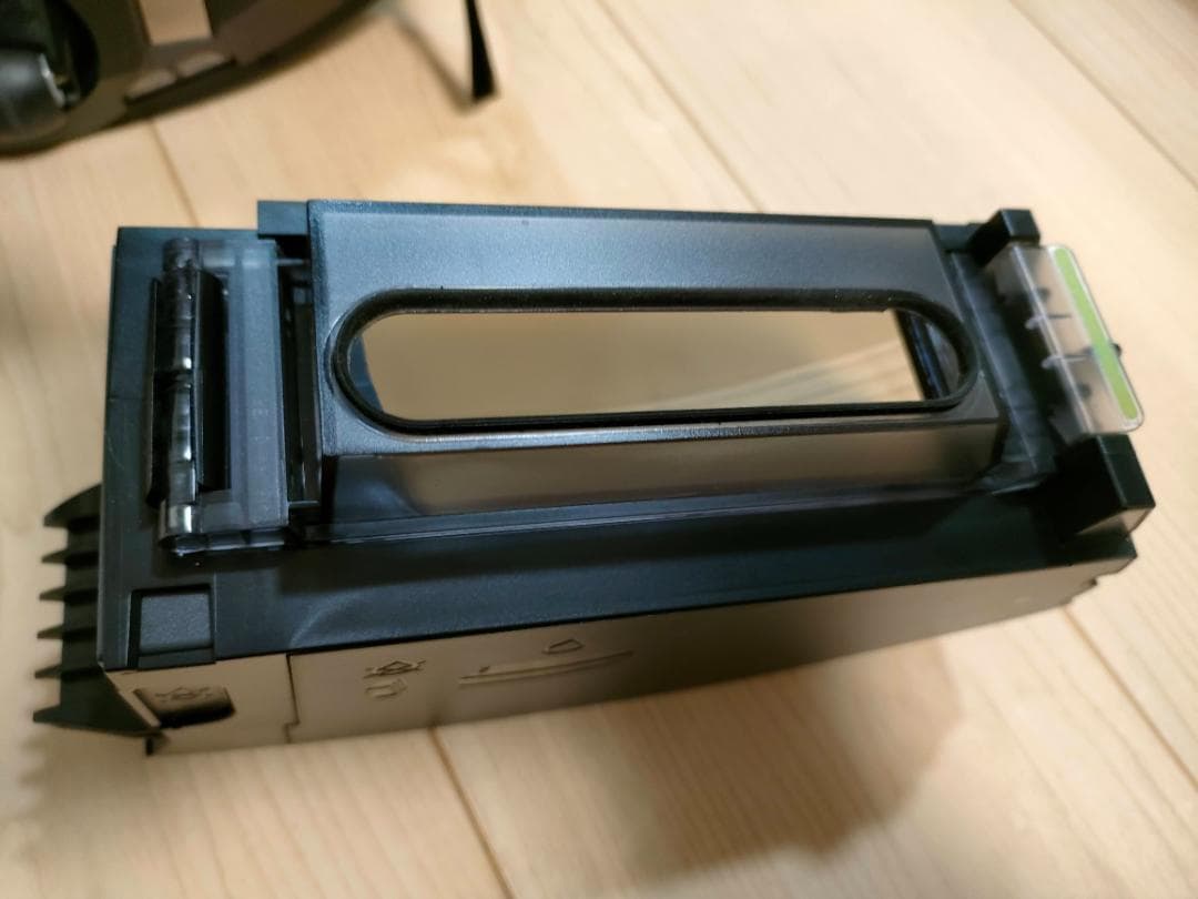 【美品】ルンバ　i2　ロボット掃除機　Robot　Roomba