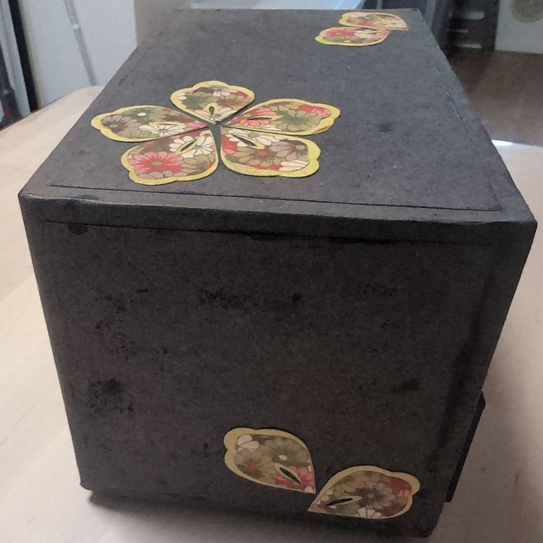 花柄2段小物入れ