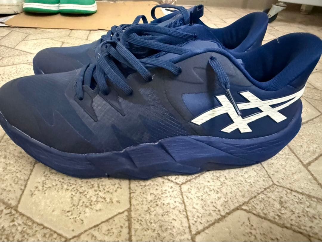 ASICS バスケットボールシューズ アンブレアルスlow2 箱等付属品なし