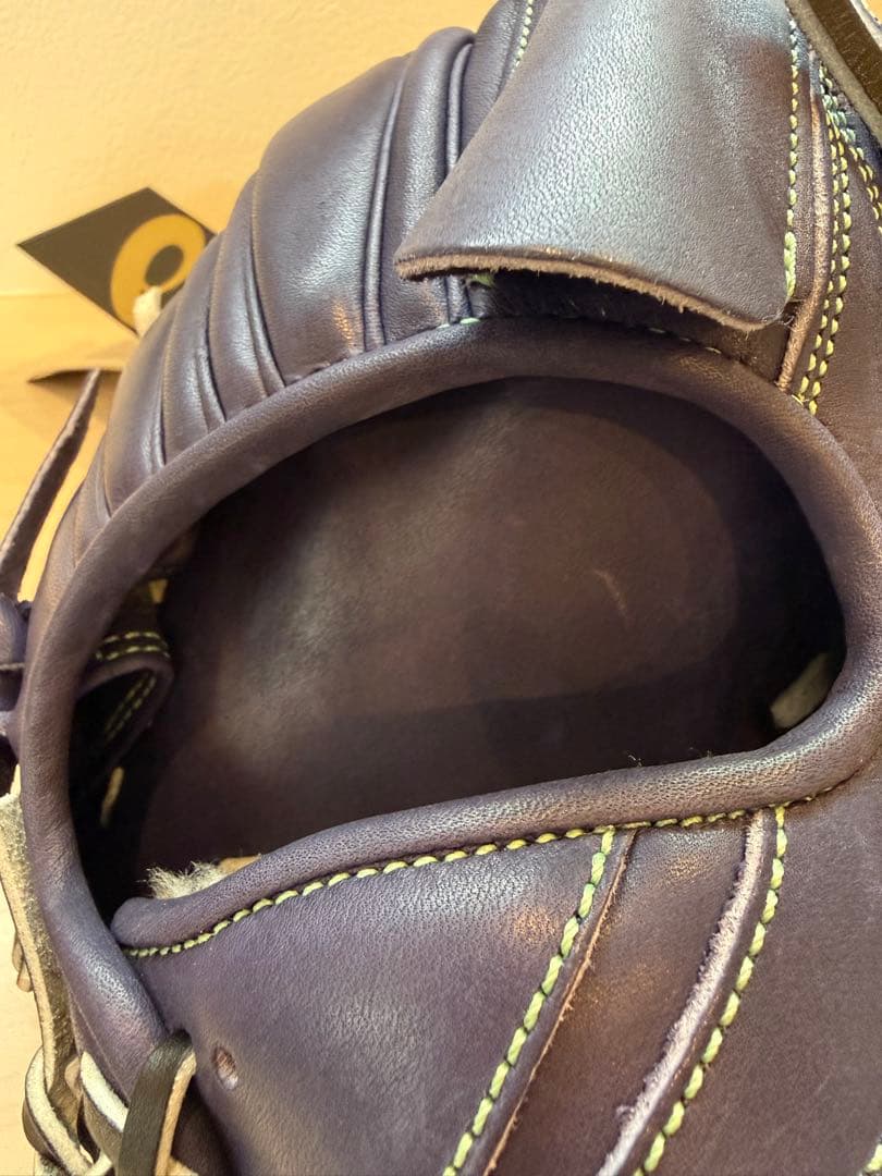 アシックス　軟式ゴールドステージ投手用