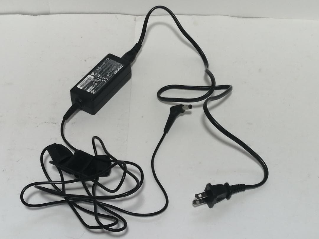 A017Windows11ノートパソコン メモリ8GB爆速SSDoffice互換