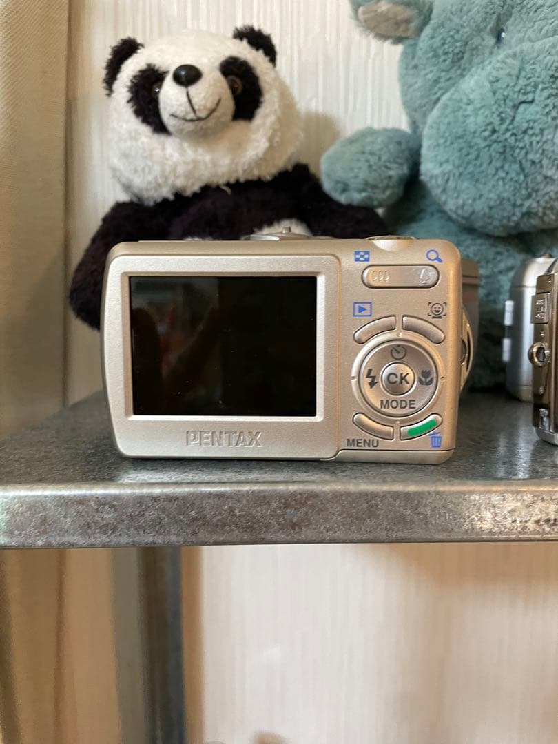 Pentax Optio E70コンデジ オールドカメラ 単三電池