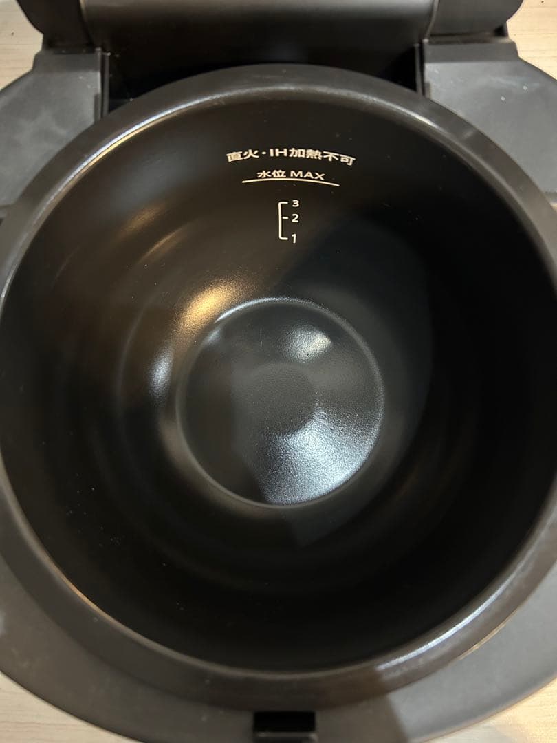 SHARP ヘルシオ 水なし自動調理鍋 KN-HW16G シャープ